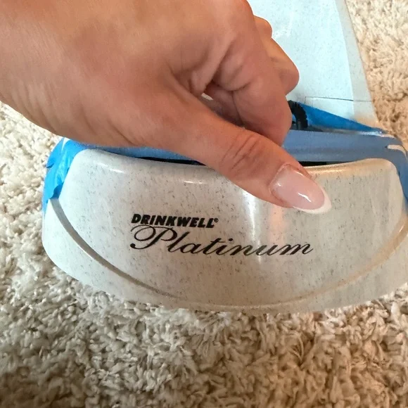 Drinkwell Platinum Pet dog cat water fountain Fountain - Picture 2 of 4